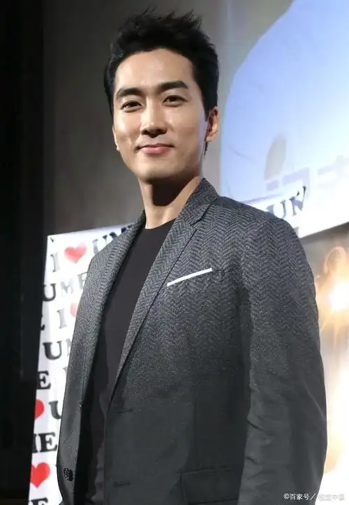 宋承宪变样撞脸郭冬临曾是刘亦菲男友的他难逃油腻形象