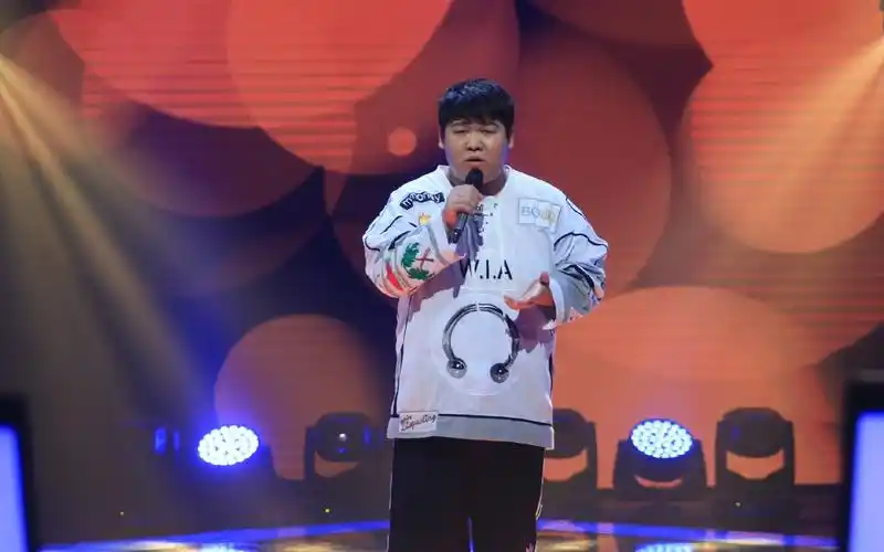 中国好声音第四季杰伦战队学员桌面壁纸第1张