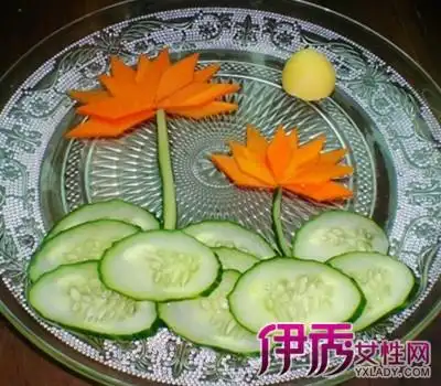 【图】黄瓜胡萝卜摆盘图片欣赏 分享新手一学就会的四种简易盘饰