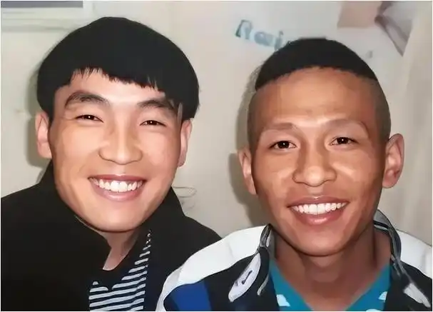 宋小宝成名后和发妻离婚,娶年轻粉丝,如今生活怎样?