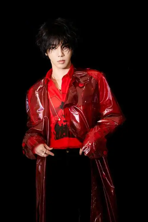 华晨宇创造营2019高清帅气图片