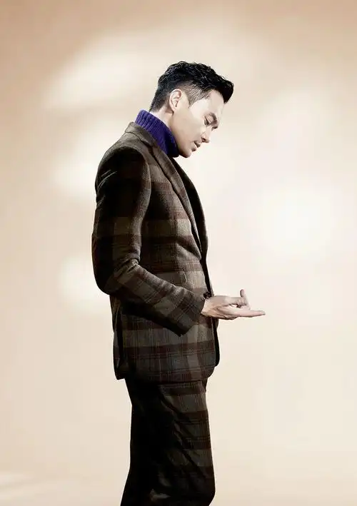 张智霖早年帅气写真图片