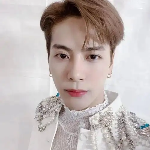 微信头像王嘉尔