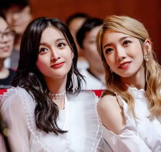 乐华虽然不断的推出自家的"造星"计划,打造了吴宣仪孟美岐等人的偶像