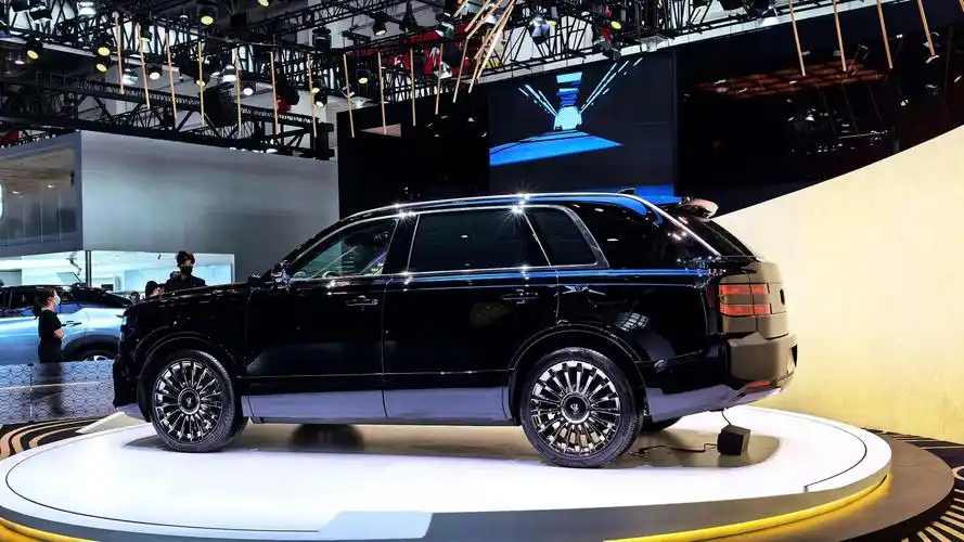 感受一下售价200万加价200万的丰田世极,你如何评价这款车?