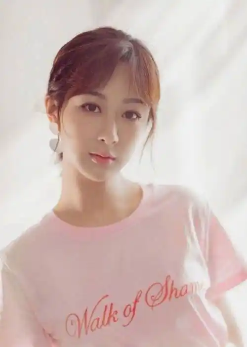 原创亲爱的杨紫被港媒赞甜心教主邢菲吴倩也上榜竟还有她