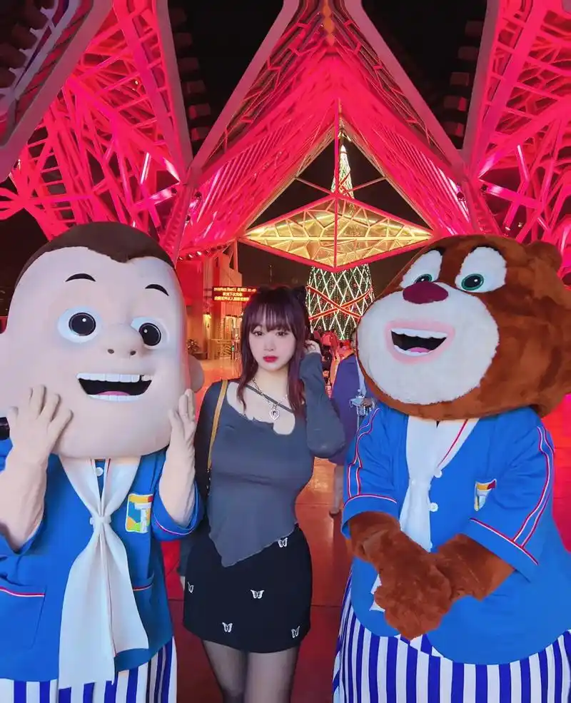 可只有你知道我是只粘人的小野猫.我只想在你 - 抖音