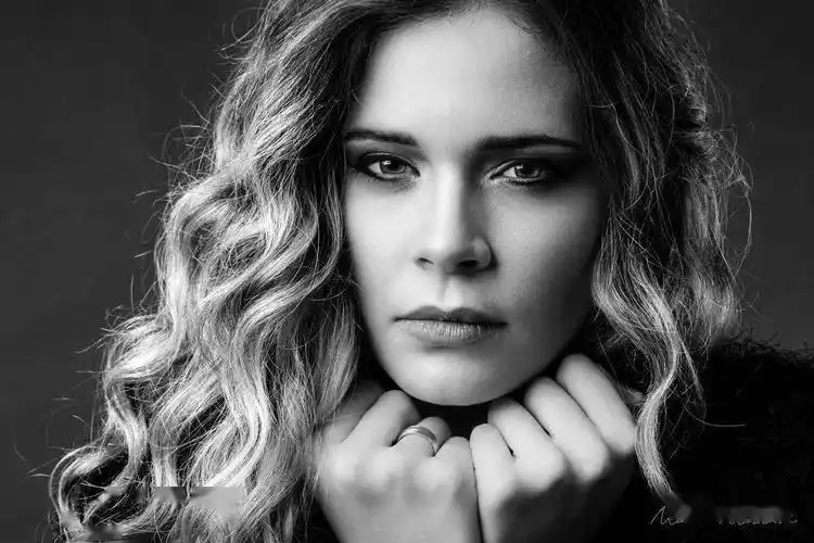 精彩的黑白人物肖像