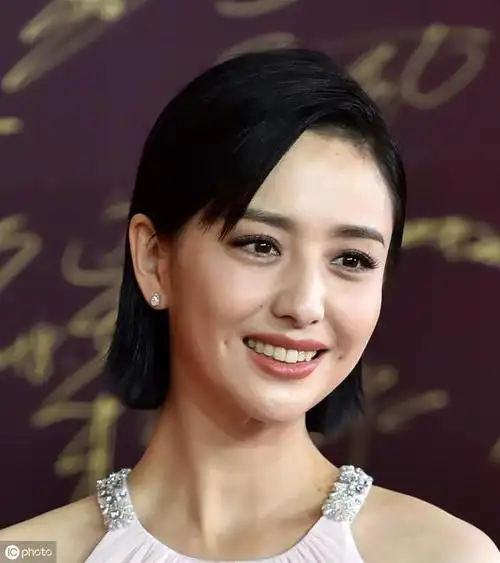 有一种让人着迷的笑容就是佟丽娅的笑真的好着迷