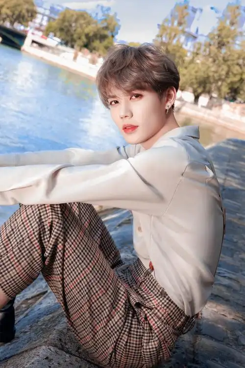 林彦俊 2019.7.24 - 堆糖,美图壁纸兴趣社区