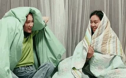 养了一只阿拉斯加后我快被它宠坏了