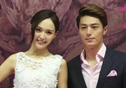 霍建华唐嫣在一起过吗二人关系引热议彼此婚礼没参加