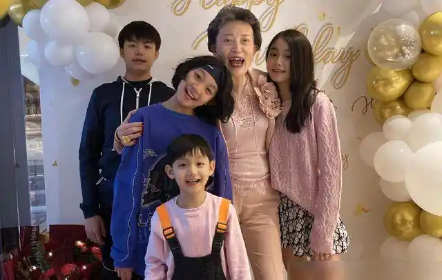 我的姐姐上映7天票房破5亿张子枫弟弟爆火家世背景不简单