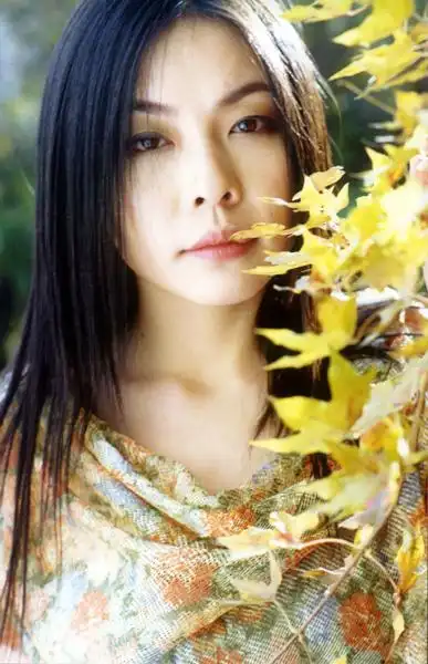 魏雪漫写真图片-自制1600x1200壁纸.-明星写真馆n63.com