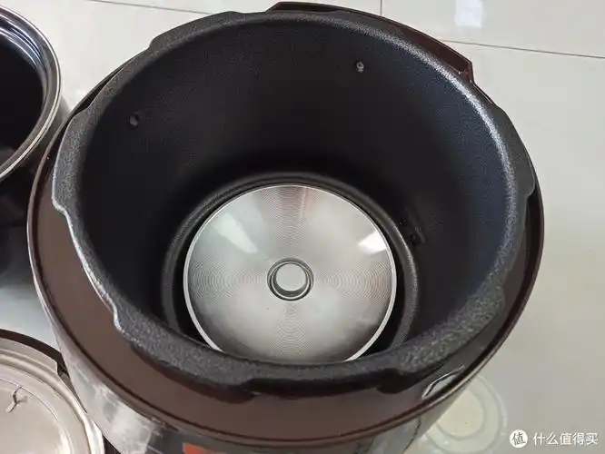 家电 篇四十八:京东家电年货节,电压力锅的内胆敲起来还蛮好听的!