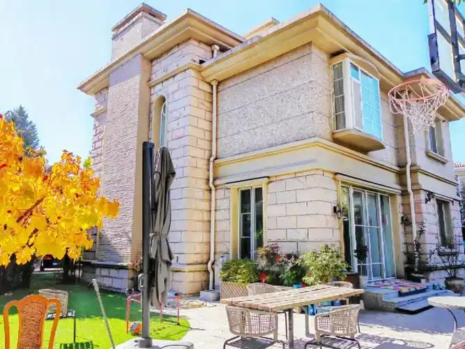 北京朝阳500平大花园独栋别墅猜猜这是哪