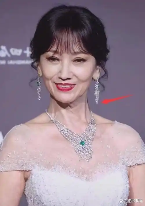 岁月饶过谁:看看未p图的赵雅芝,也经历了沧桑