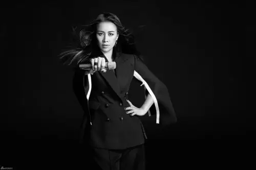 那英哈林强强联手还是老老联盟