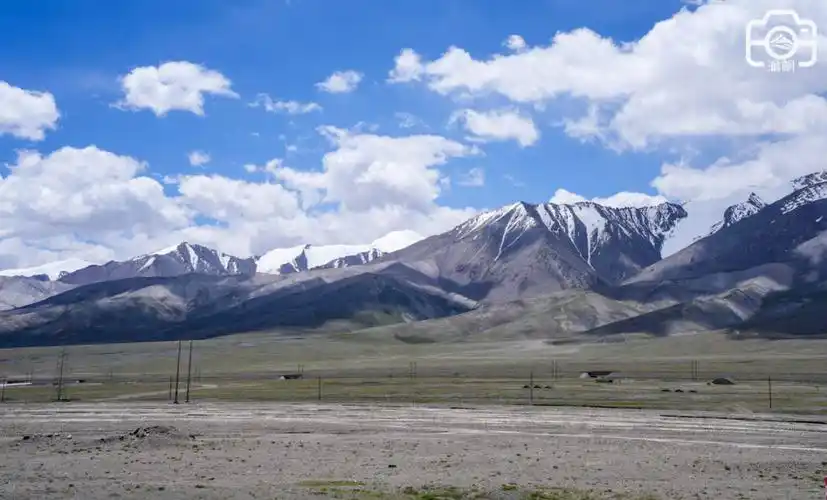 格尔木玉珠峰昆仑山东段最高峰
