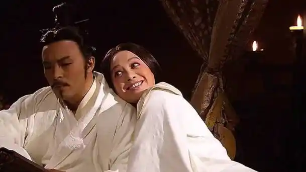 被嬴驷封了个芈八子不乐意了#大秦帝国之纵横 #宁静 富大龙好运少女来