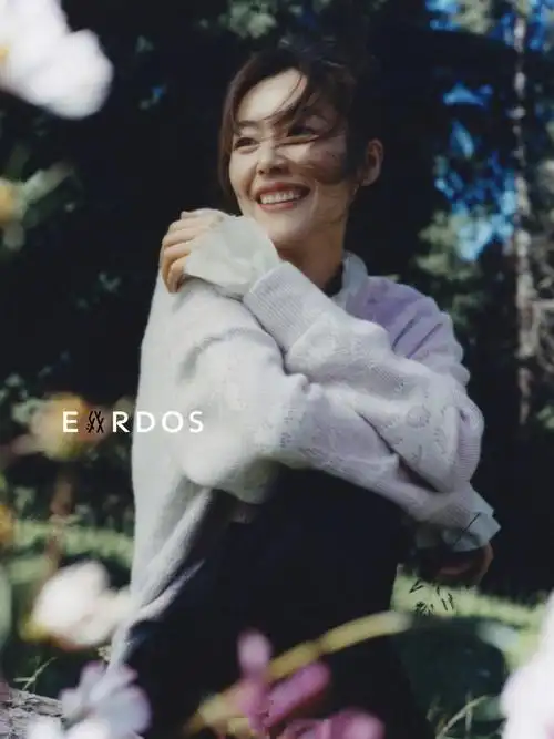 大表姐刘雯最新代言大图