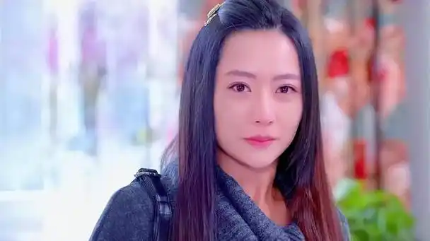 2021年,白冰参加了恋爱综艺《怦然