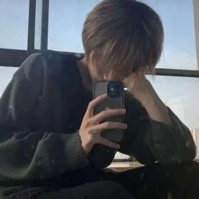 帅哥头像高清冷酷真人图片_男生头像_美头网