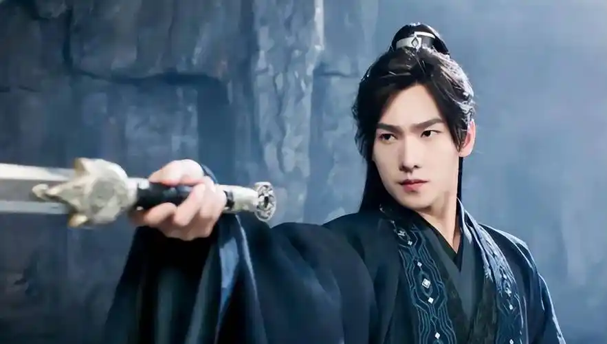 杨洋被曝又接仙侠剧,高匹配度疑早已获原著官方认可_韩立_因为_观望