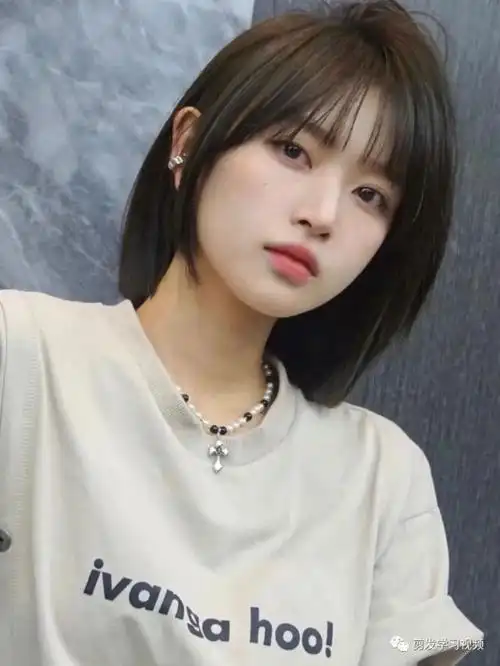 2022必剪超a"齐肩短发"显身材还减龄