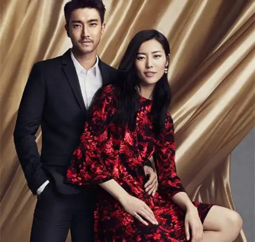 图刘雯崔始源微博花絮曝光揭崔始源刘雯不公开恋情内幕