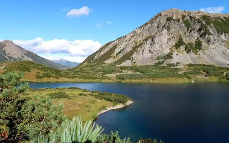 大自然秀美湖泊风景桌面壁纸高清大图预览1920x1200_风景壁纸下载_美