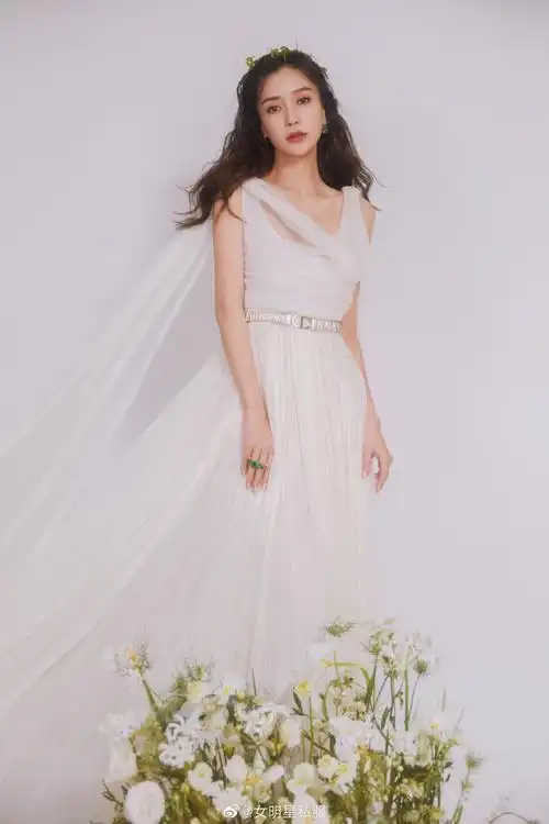 angelababy白色纱裙造型##elle风尚大典