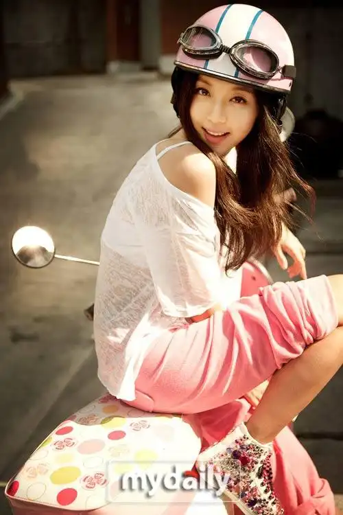 朴寒星作为歌手出道 录制专辑亲自填词