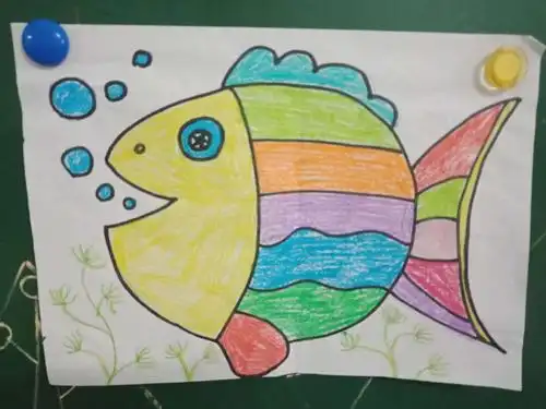 卡乐堡始兴幼儿园美术a班——《彩色的小鱼》