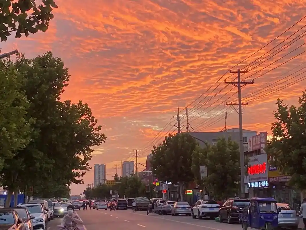 夕阳西下落日余晖 苦而不言,喜而不语