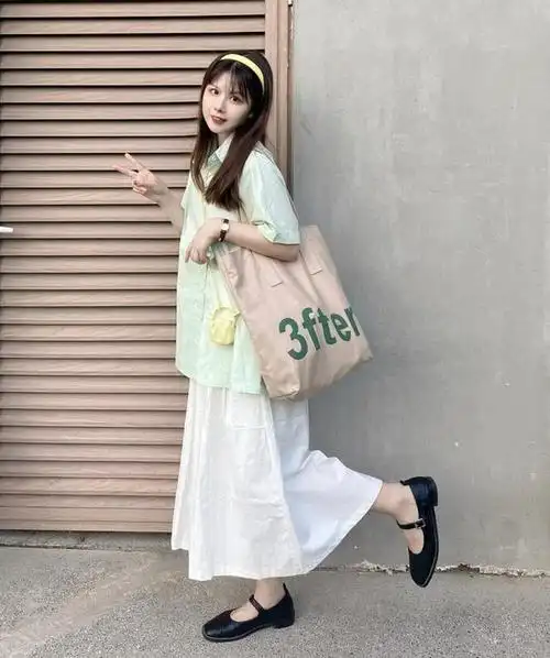 白裙子搭配这5双鞋子,好看又时髦,美极了