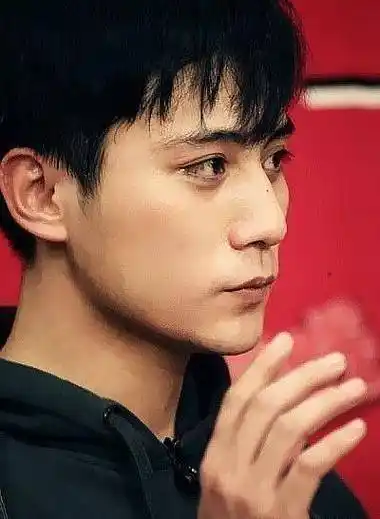 被老师嘲笑,深夜什刹海大哭,耍心机获角色,"差生"刘烨不服气_时候