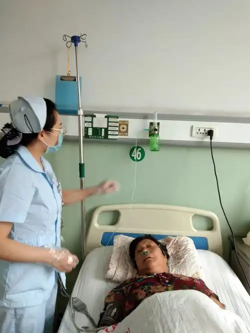 中医医院内二科创卫工作持续中