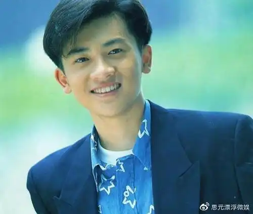 曝苏有朋与经纪人秘婚十年女方身价40亿与颜丹晨曾误传有四娃