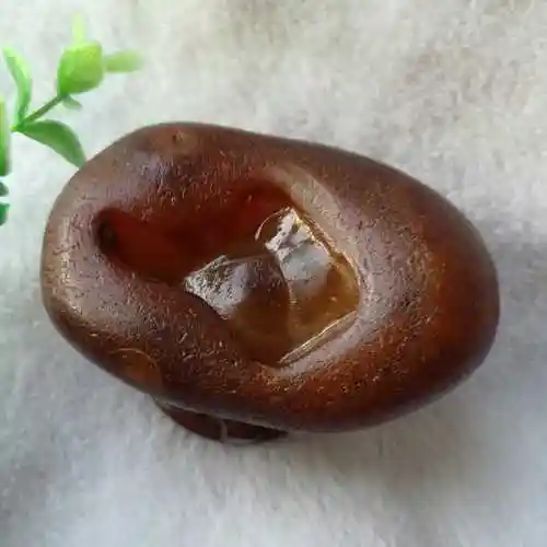 玛瑙原石(玛瑙原石手串)