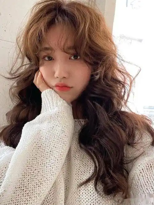 2021流行满头烫精选50款