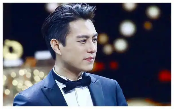 靳东亲临高原,倾情演绎:心系藏区,温暖高原!|藏民|正_