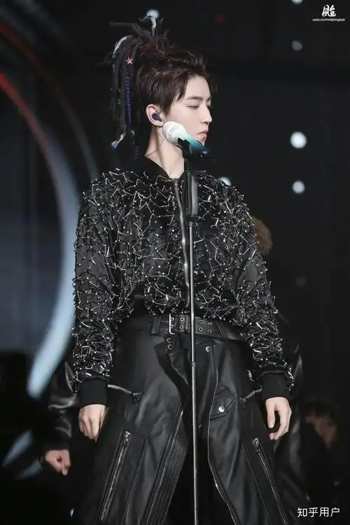 怎样看待王俊凯脏辫造型? - 知乎