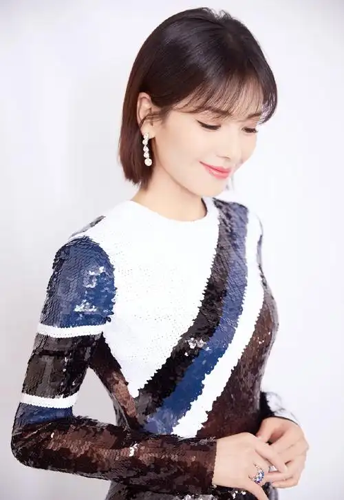 刘涛太惊艳了只是换款发型减龄又高级撞脸宋慧乔却比她还美