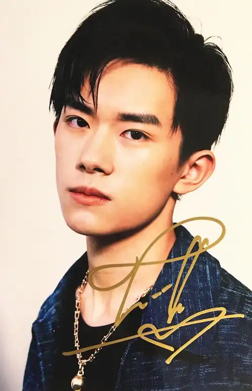 [tfboys亲笔签名照片] tfboys 易烊千玺 亲笔签名照010号【图片 价格