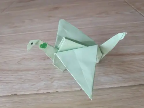 千纸鹤寄托美好愿望