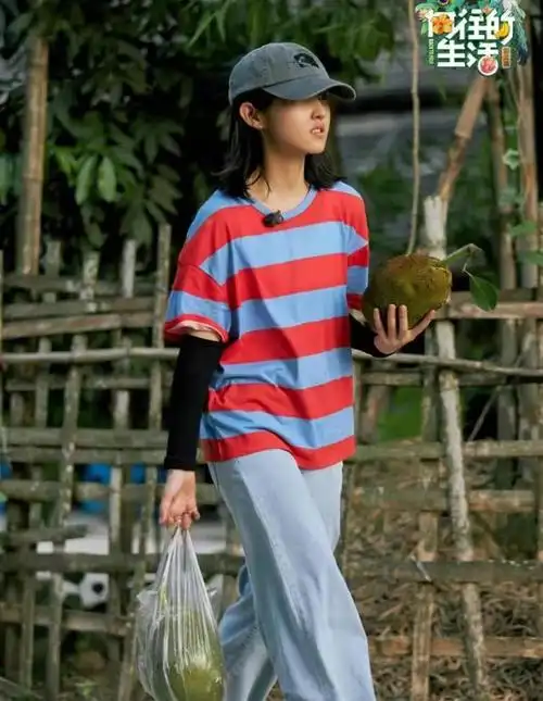 演技看哭冯小刚,让张国强不敢对戏,张子枫凭啥成为大佬们团宠?