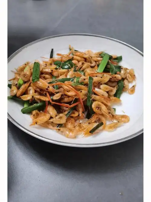 韭菜炒小河虾简单美味有好这口的吗
