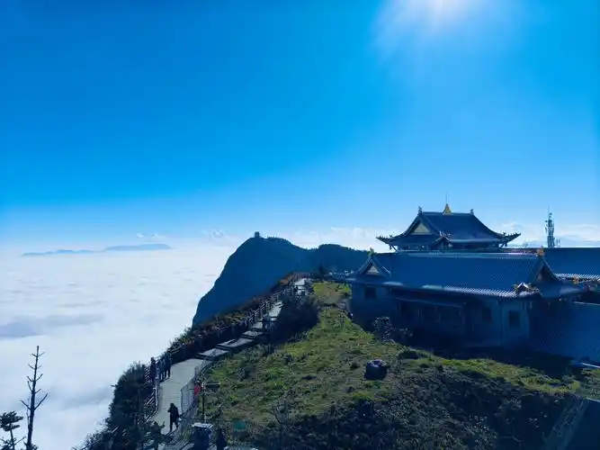 峨眉山乐山两日游之一峨眉山游记峨眉山金顶