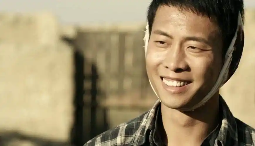 一夜成名后闪婚,妻子二婚带娃还丁克,张译到底迷恋钱琳琳什么?